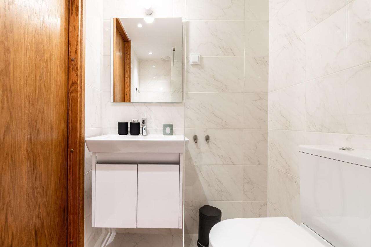 Dream Stay - Modern City Centre Lofts With Self Check-In Tallinn Exteriör bild